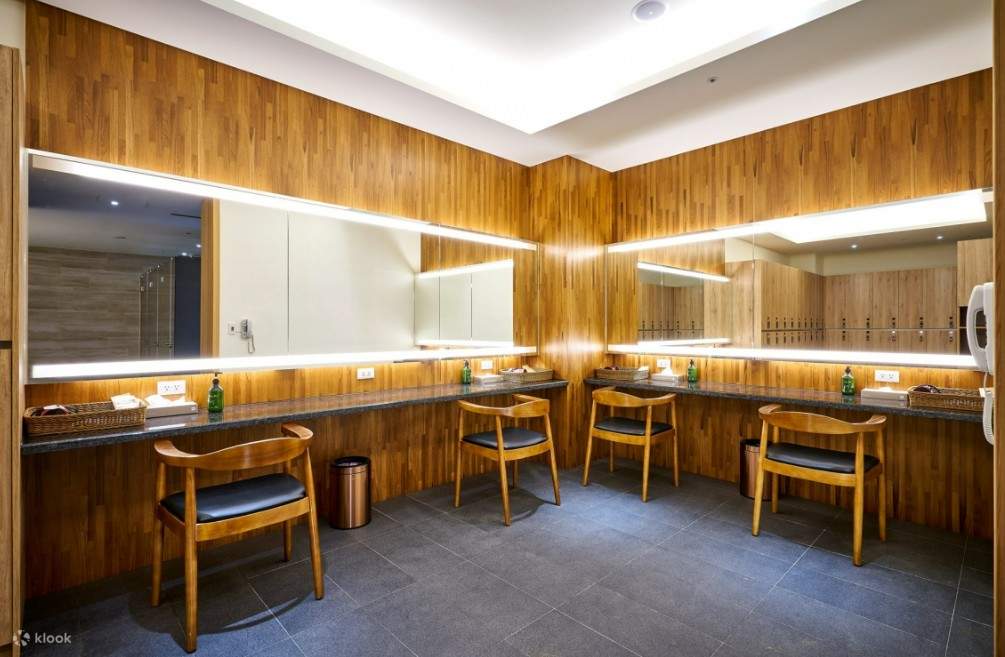 Мяоли | Наслаждайтесь купанием в горячих источниках Shiguang | Билет на купание в ротэнбуро и нудистском ротэнбуро